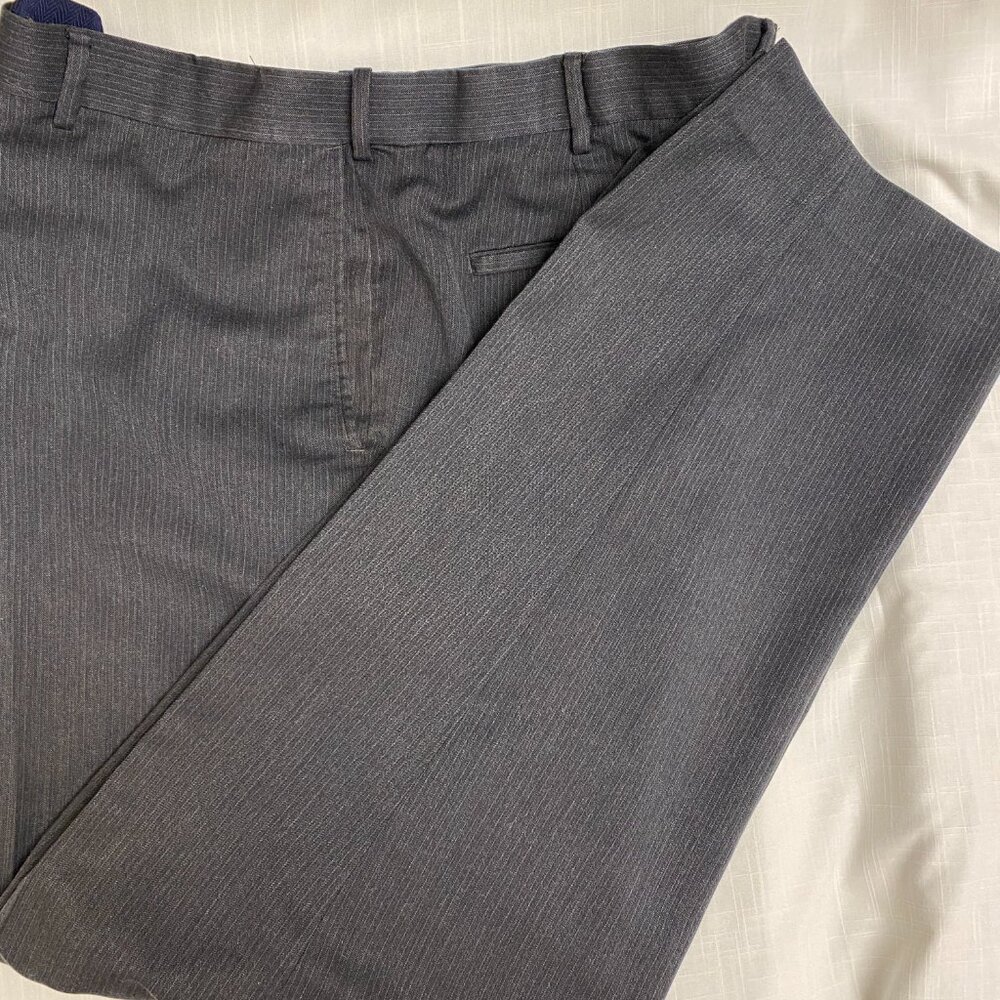 Black Pinstripe Slacks 42x36 TravelSmart Roundtree&Yorke Pants FlatFront TallMen